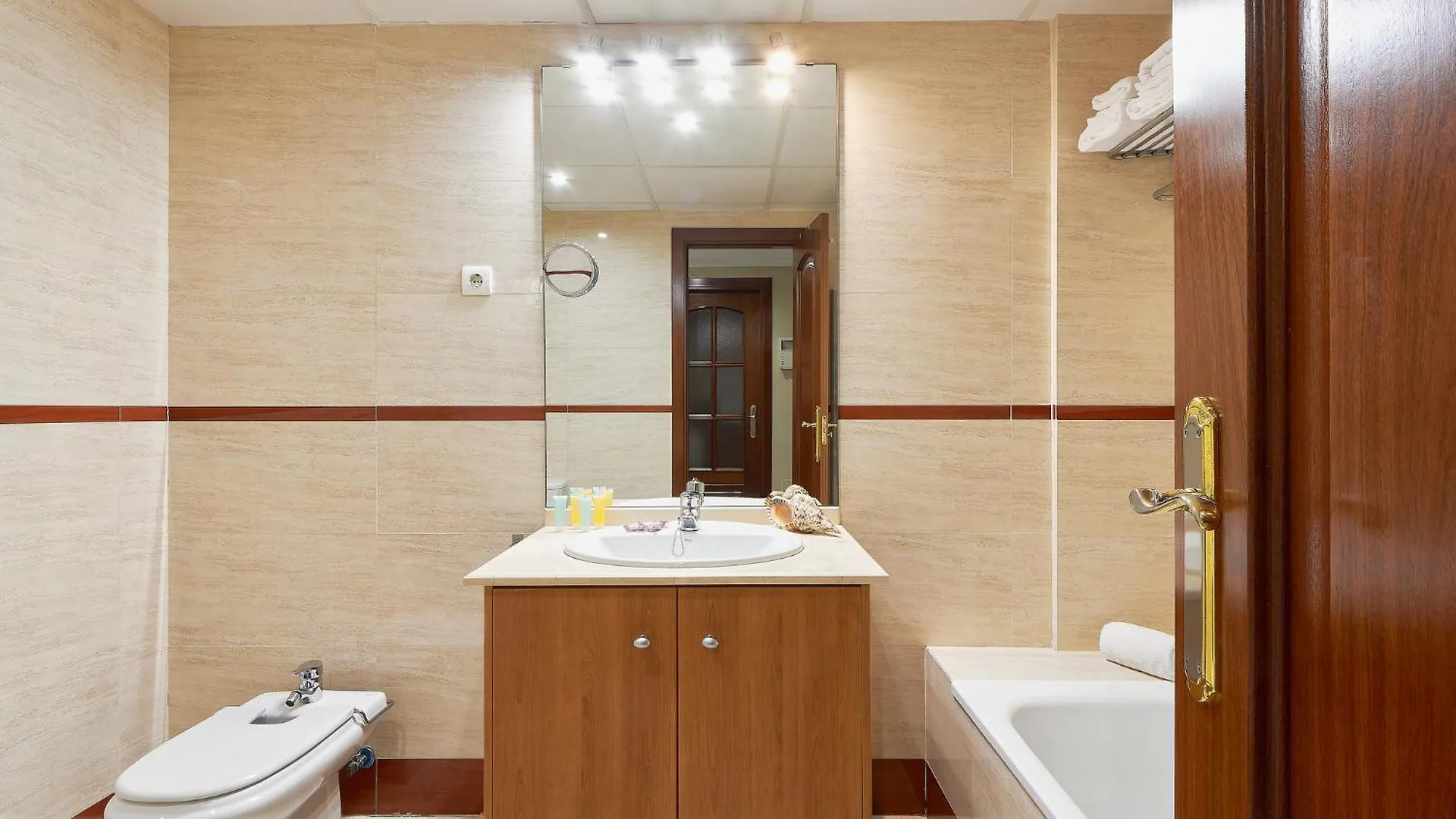 Star City Malaga Apartment